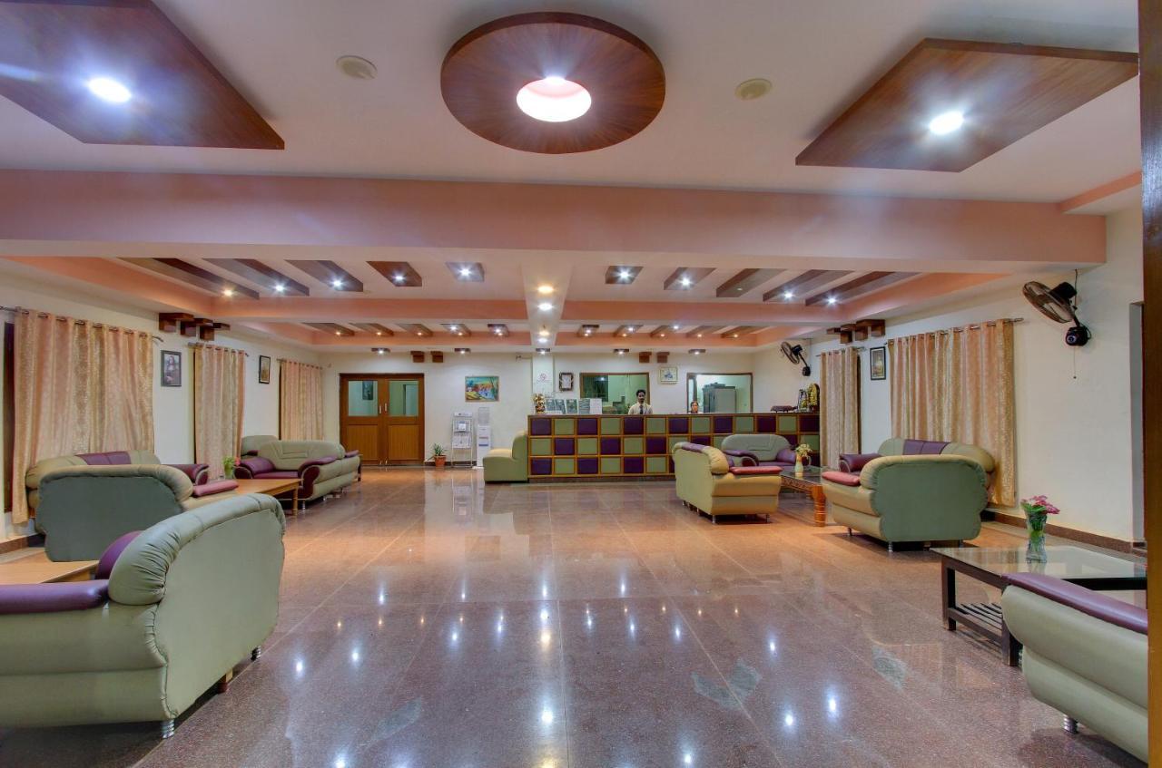 Kanthi Resorts Badami Bagalkot Экстерьер фото