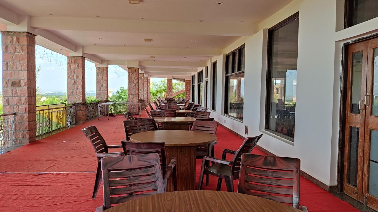 Kanthi Resorts Badami Bagalkot Экстерьер фото