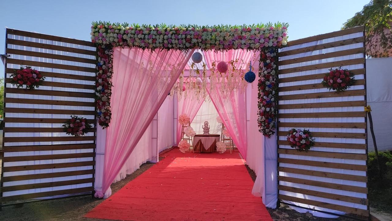 Kanthi Resorts Badami Bagalkot Экстерьер фото
