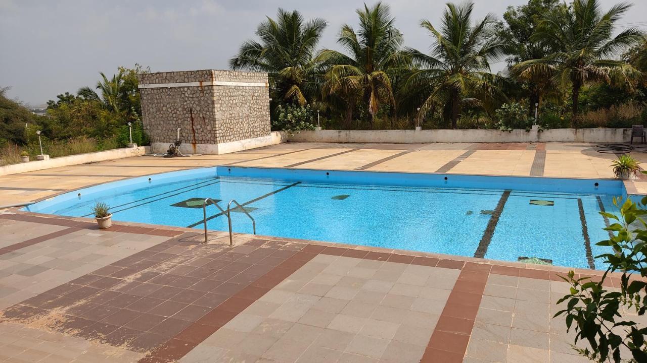 Kanthi Resorts Badami Bagalkot Экстерьер фото