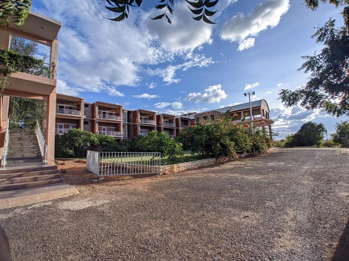 Kanthi Resorts Badami Bagalkot Экстерьер фото